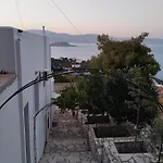 Holiday home Sea View Amoni *