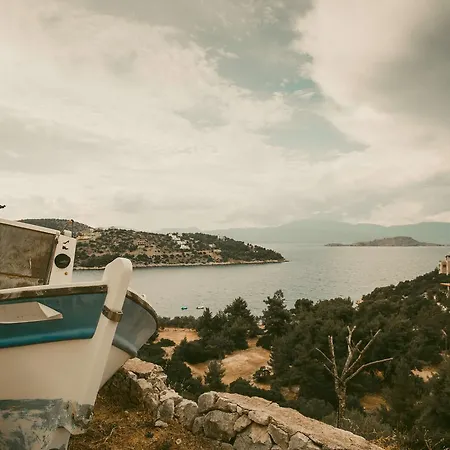 Sea View Amoni *